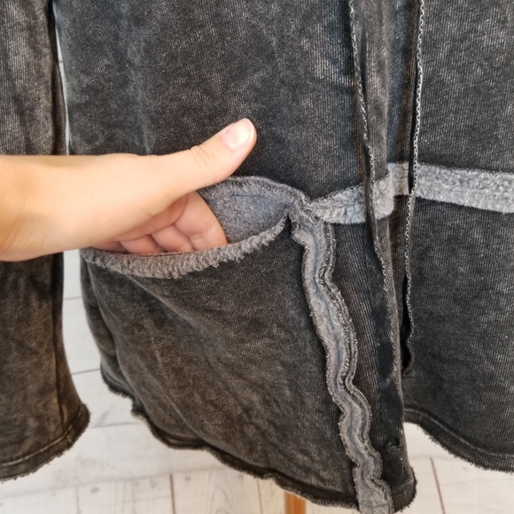 Beau Jours Fleece Aine Sweatshirt - Picture 5 of 8